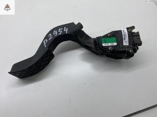 педаль Audi A6 4B/C5 1998, 2.4 л., бензин, МКПП, синий, универсал, 8D1721