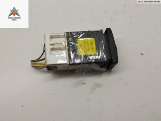 кнопка противотуманных фар Audi A4 B5 1996, 2.6 л., бензин, АКПП, зелёный, универсал, 8D0941535