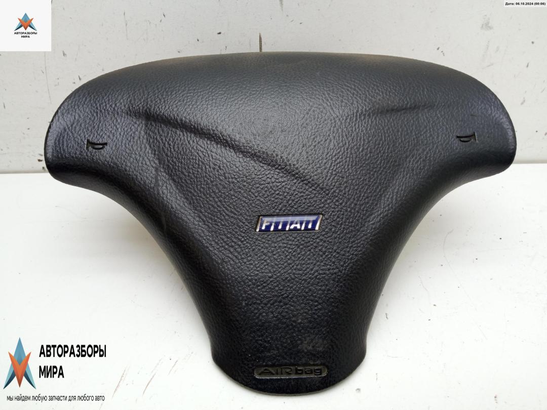 подушка безопасности водителя Fiat Bravo 1 поколение 1996, 1.6 л., бензин, МКПП, синий, хетчбэк 3 дв., 718995614 - фото №1