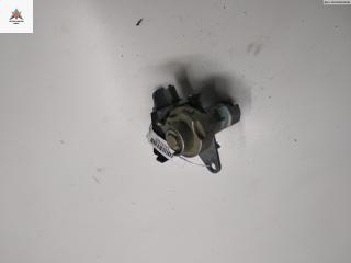 Личинка замка багажника Audi A4 B6 2002, 2.5 л., дизель, АКПП, серый, универсал, 8E0827573