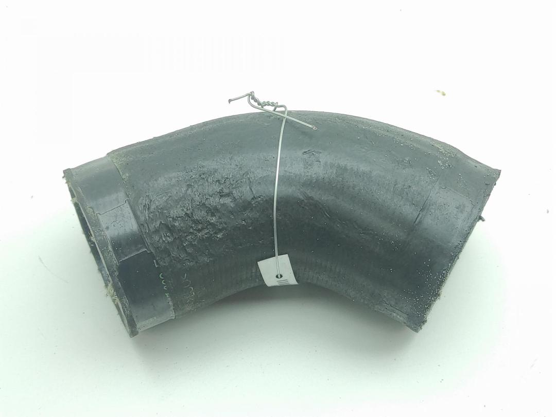патрубок интеркулера BMW 3 E46 2001, 2.0 л., дизель, АКПП, чёрный, универсал, 2247322