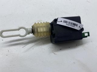 активатор замка багажника Audi A6 4B/C5 1998, 2.4 л., бензин, АКПП, синий, универсал, 4B9962115
