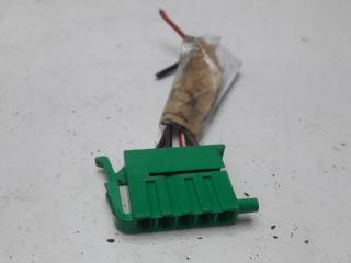 разъем (фишка) проводки Volkswagen Passat B4 1996, 1.8 л., бензин, МКПП, зелёный, седан, 357919971A