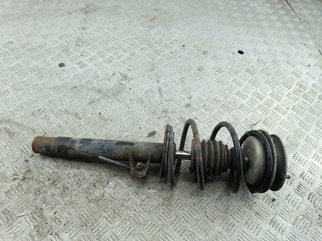 стойка передняя BMW 3 E46 1999, 2.0 л., бензин, МКПП, серый, седан, 1095911