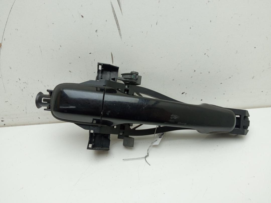 ручка наружная передняя правая Volvo S40 / V50 2007, 1.6 л., дизель, МКПП, чёрный, седан, 30784203