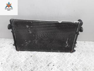 радиатор охлаждения Volkswagen Golf 4 поколение 1998, 1.6 л., бензин, МКПП, синий, хетчбэк 3 дв.