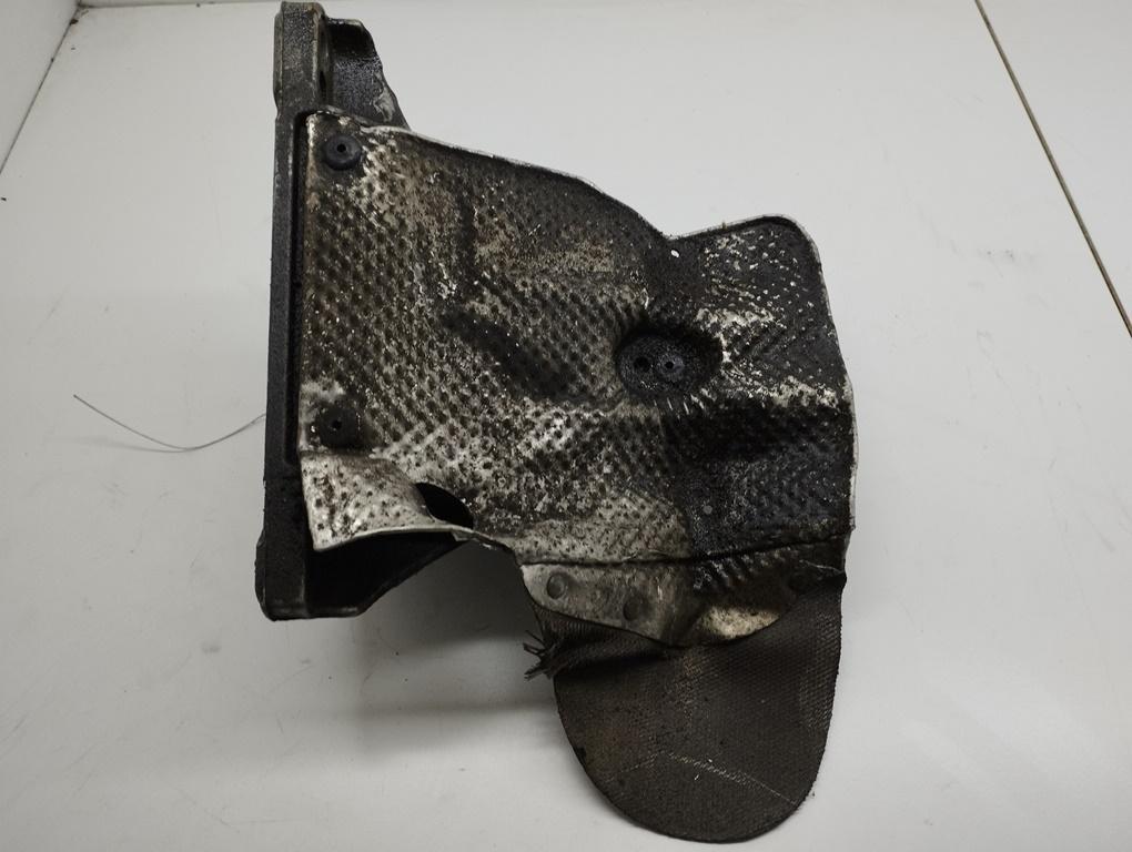 кронштейн двигателя Audi A4 B5 2001, 1.8 л., бензин, МКПП, серый, универсал