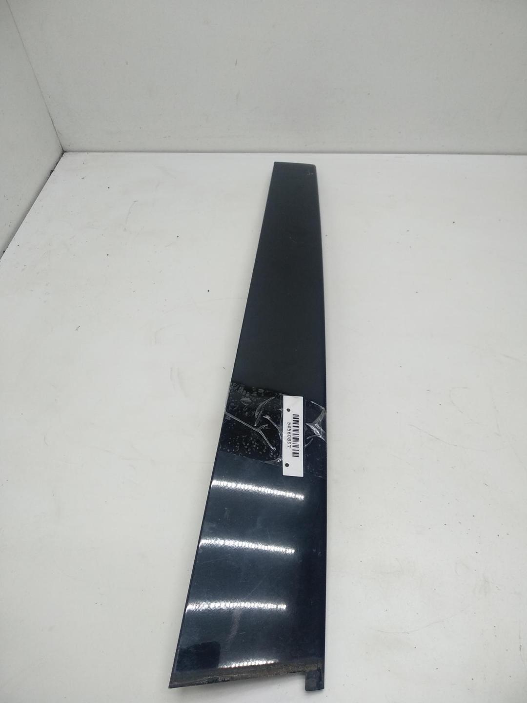 накладка двери (крышки) багажника Volkswagen Passat B5 1998, 1.8 л., бензин, МКПП, красный, универсал, 3B0837901
