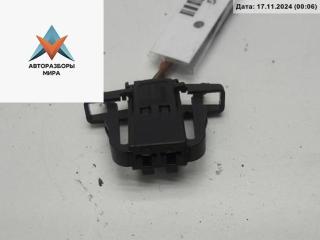 разъем (фишка) проводки Volkswagen Bora 1 поколение 1998, 1.6 л., бензин, МКПП, синий, седан, 1J0972702