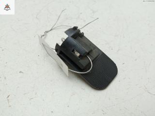 Патрон лампы фонаря Volvo V70 2 поколение 2002, 2.4 л., дизель, МКПП, зелёный, универсал, 9482288