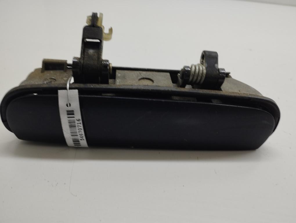 ручка наружная передняя правая Audi A6 C5 2000, 2.5 л., дизель, АКПП, чёрный, универсал, 4B2837886
