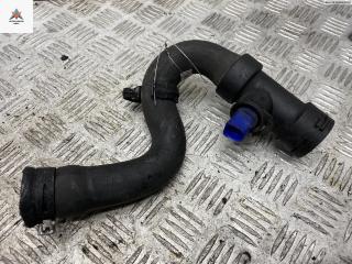 патрубок (трубопровод, шланг) Audi A4 B5 [рестайлинг] 1999, 2.5 л., дизель, МКПП, зелёный, универсал, 8D0121149A