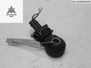 датчик детонации Volkswagen Golf 3 поколение 1995, 1.6 л., бензин, МКПП, серый, хетчбэк 5 дв.
