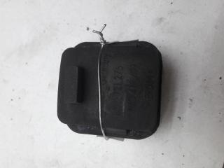 кронштейн радиатора Volkswagen Passat B5 1998, 1.6 л., бензин, МКПП, красный, универсал, 8D0121276