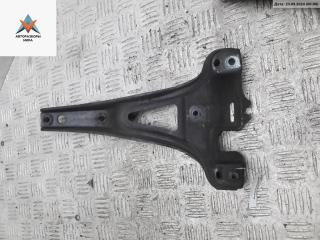 кронштейн (крепление) Volkswagen Golf 4 поколение 1999, 1.9 л., дизель, МКПП, чёрный, универсал, 1J0