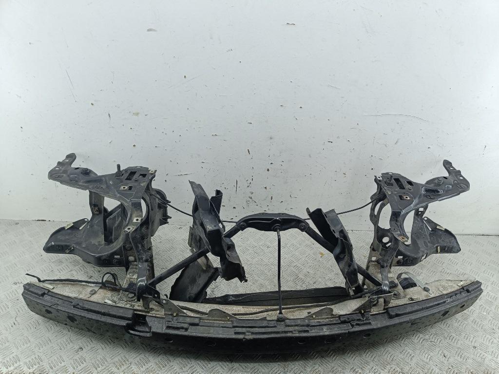 Рамка радиатора BMW 7 E65/E66 2002, 4.4 л., бензин, АКПП, чёрный, седан