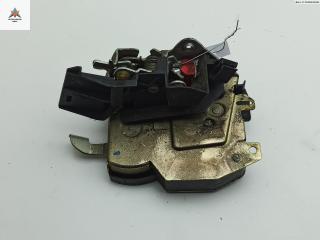 замок двери задней правой BMW 3 серия E36 [рестайлинг] 1997, 1.6 л., бензин, МКПП, серый, универсал, 8122420