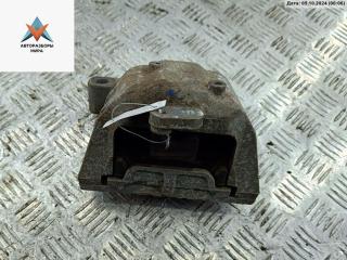 подушка крепления двигателя Volkswagen Golf 4 поколение 1999, 2.0 л., бензин, МКПП, серый, хетчбэк 3 дв.