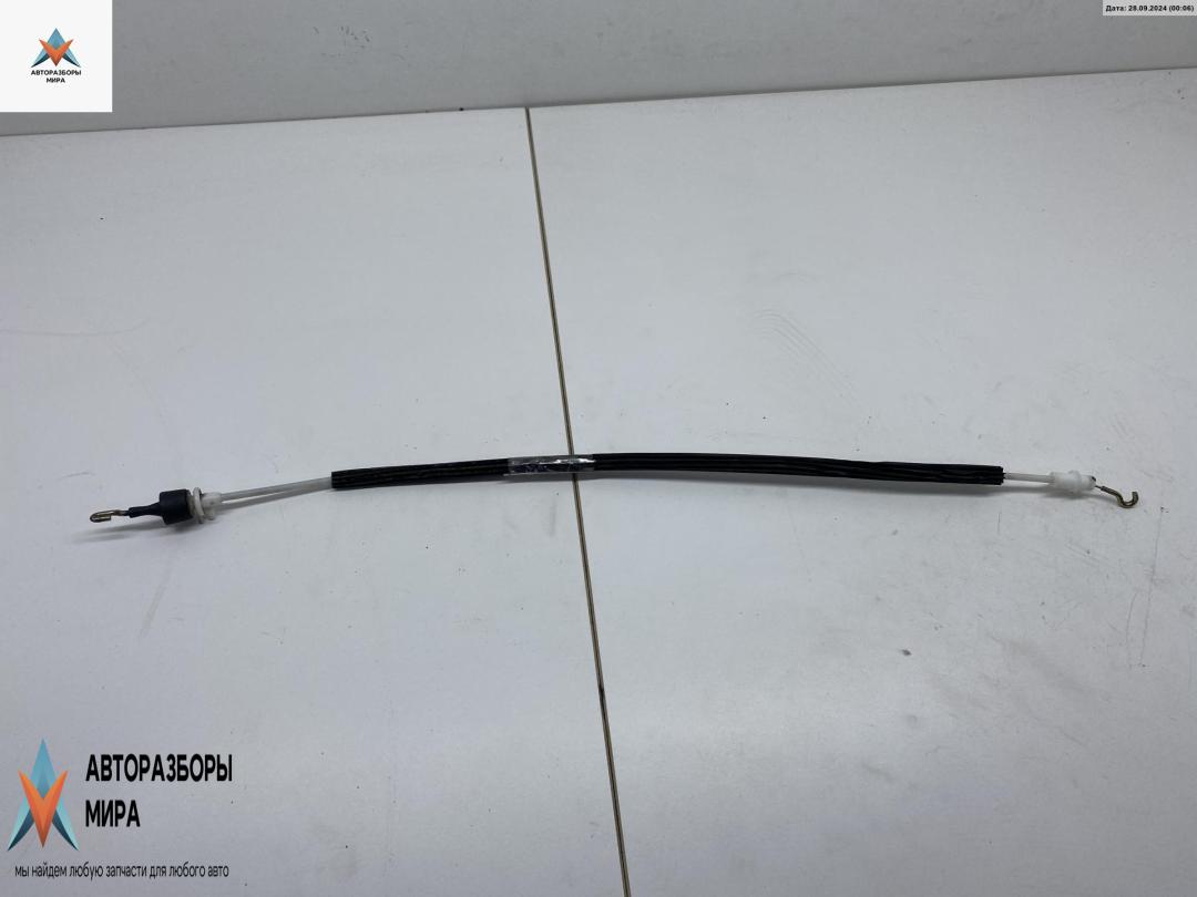 Трос двери задней Audi A4 B5 1997, 2.4 л., бензин, МКПП, синий, универсал - фото №1