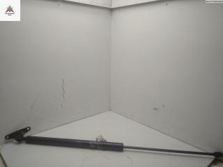 амортизатор крышки багажника (3-5 двери) Mercedes-Benz Vito-1 W638 1998, 2.3 л., бензин, МКПП, жёлтый, микроавтобус, A6389800364