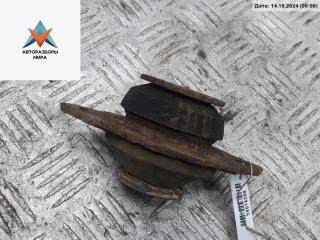 подушка крепления КПП Volkswagen Golf 3 поколение 1993, 1.6 л., бензин, МКПП, синий, хетчбэк 5 дв.