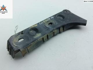 кронштейн переднего бампера Audi A6 4B/C5 1998, 2.4 л., бензин, МКПП, синий, универсал, 4B0807284B