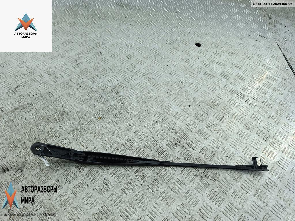 Щеткодержатель (поводок стеклоочистителя) передний Volkswagen Touran 1 поколение 2005, 1.9 л., дизель, МКПП, чёрный, минивэн - фото №1