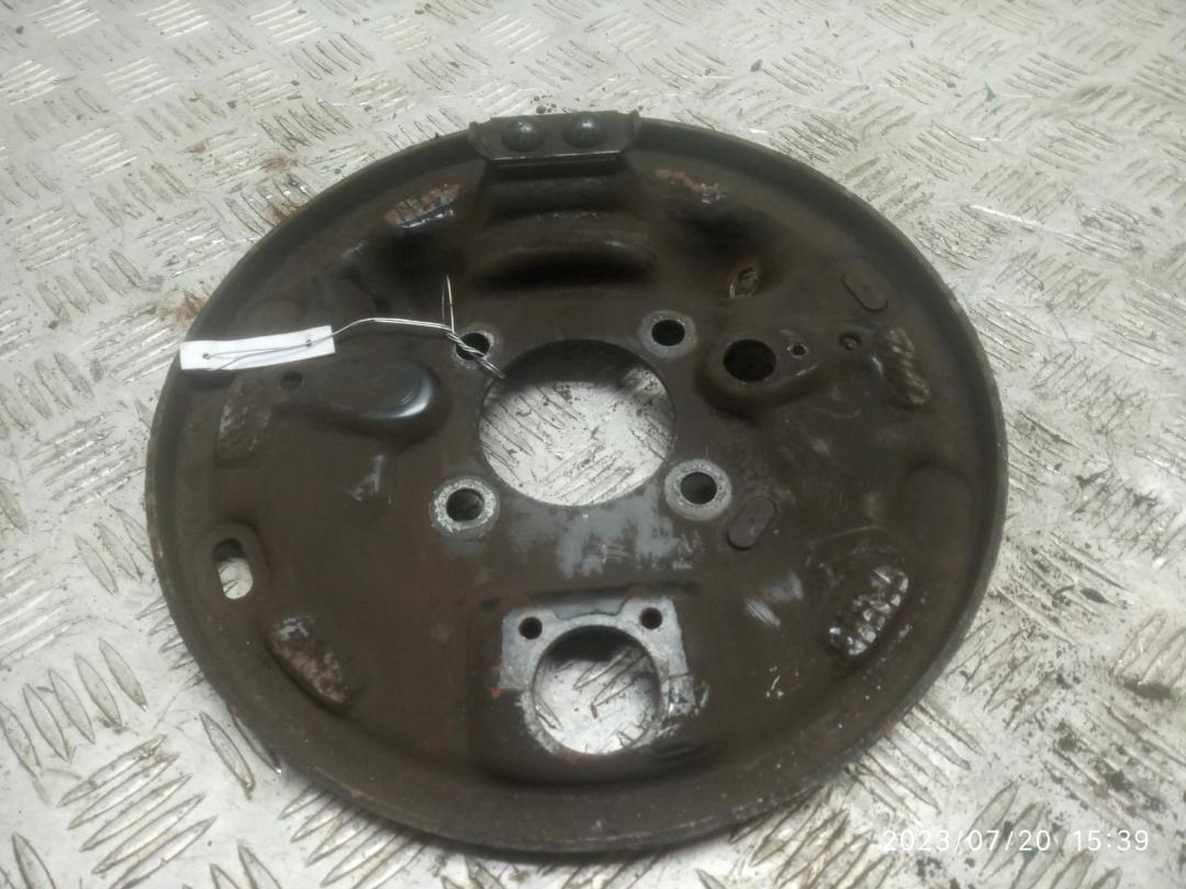 защитный кожух тормозного механизма Ford Transit 2006, 2.0 л., дизель, МКПП, белый, микроавтобус