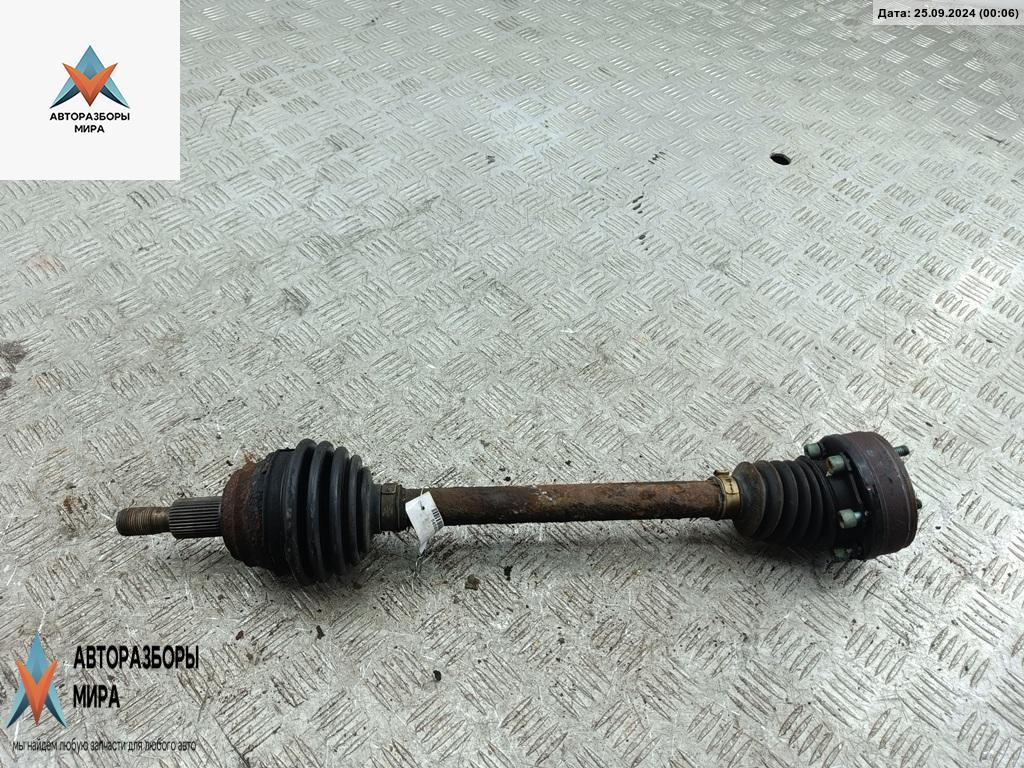 полуось передняя левая (приводной вал, ШРУС) Volkswagen Golf 4 поколение 2000, 1.4 л., бензин, МКПП, чёрный, хетчбэк 5 дв. - фото №1