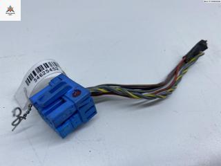 разъем (фишка) проводки Audi A6 4B/C5 [рестайлинг] 2002, 2.5 л., дизель, АКПП, серый, седан, 8D0937713