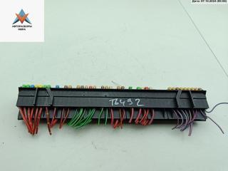 блок предохранителей BMW 5 серия E39 [рестайлинг] 2001, 2.2 л., бензин, МКПП, серый, седан, 8366570