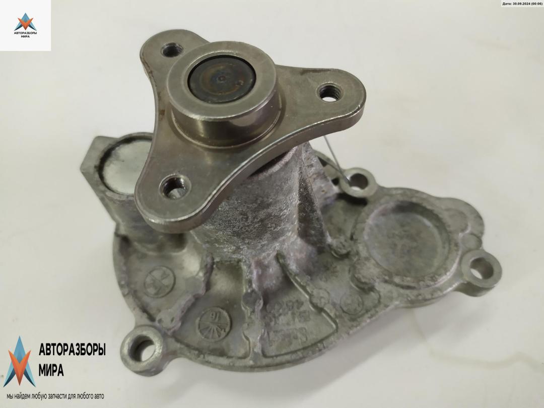 насос антифриза дополнительный BMW 2 серия F22/F23 2016, 1.5 л., бензин, МКПП, чёрный, купе, 01586941 - фото №1