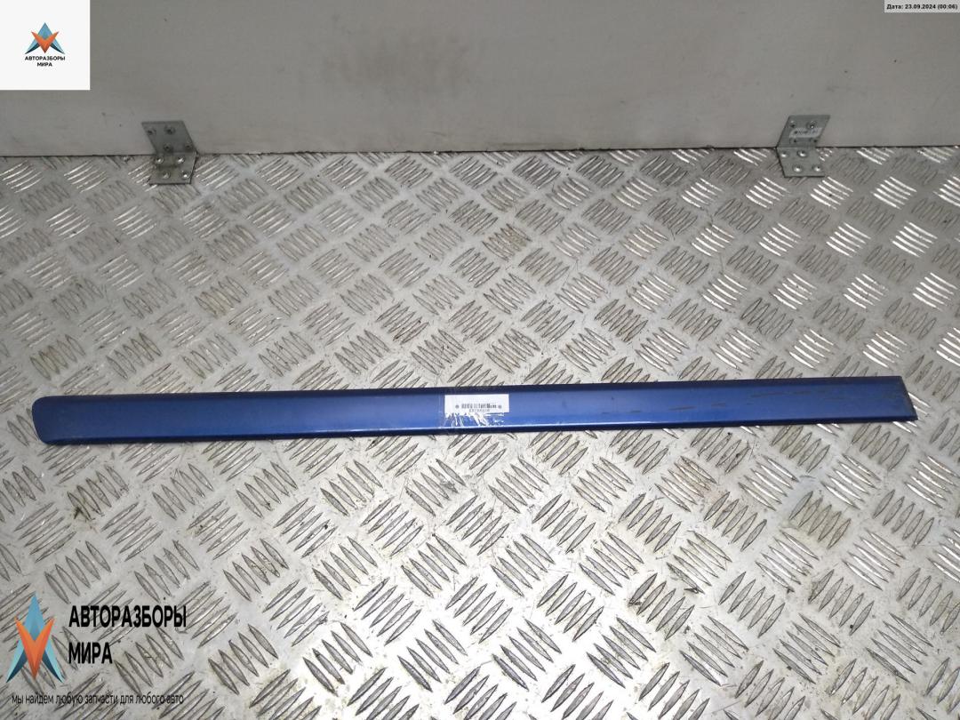 молдинг двери задней правой Audi A4 B6 2003, 1.9 л., дизель, МКПП, синий, седан - фото №1