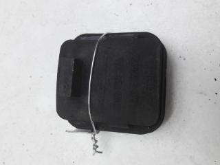 кронштейн радиатора Volkswagen Passat B5 1998, 1.6 л., бензин, МКПП, красный, универсал, 8D0121276