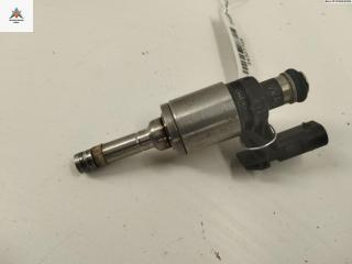 форсунка Volkswagen Golf 7 поколение 2013, 1.4 л., бензин, АКПП, серый, универсал, 04E133036E