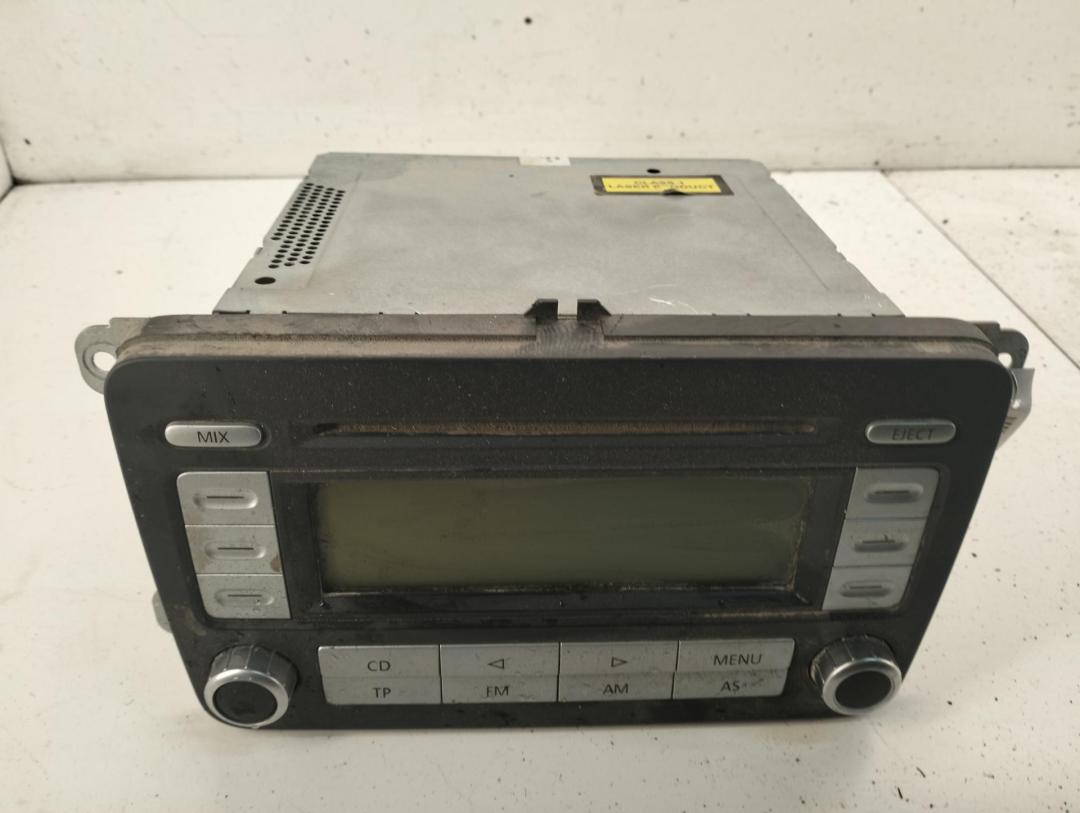 магнитола Volkswagen Passat B6 2007, 2.0 л., дизель, МКПП, серый, универсал, 1K0035186T