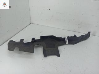 диффузор вентилятора Audi A4 B6 2003, 2.0 л., бензин, МКПП, чёрный, универсал, 8E0121283B