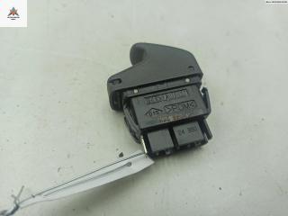 кнопка стеклоподъемника переднего правого Renault Scenic 1 поколение [рестайлинг] 2001, 1.6 л., бензин, АКПП, серый, минивэн, 432962K