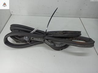 уплотнитель двери Mercedes-Benz E-Класс W210/S210 1995, 2.3 л., бензин, АКПП, серый, седан