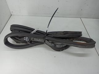 уплотнитель двери Mercedes-Benz E-Класс W210/S210 1995, 2.3 л., бензин, АКПП, серый, седан