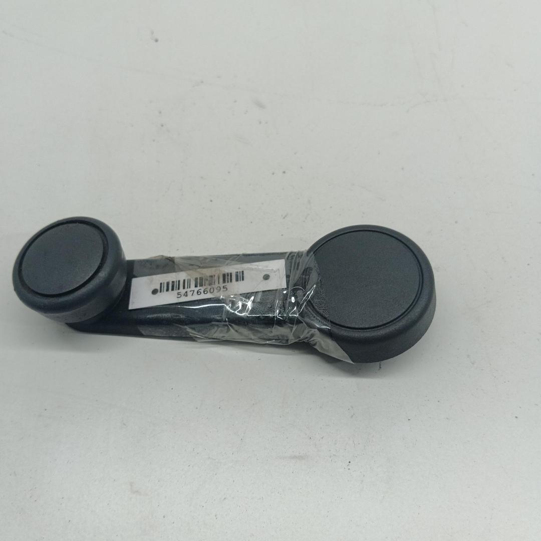 ручка стеклоподъемника Ford Focus I 2003, 1.6 л., i, бензин, МКПП, серый, универсал, 93BBF23342A