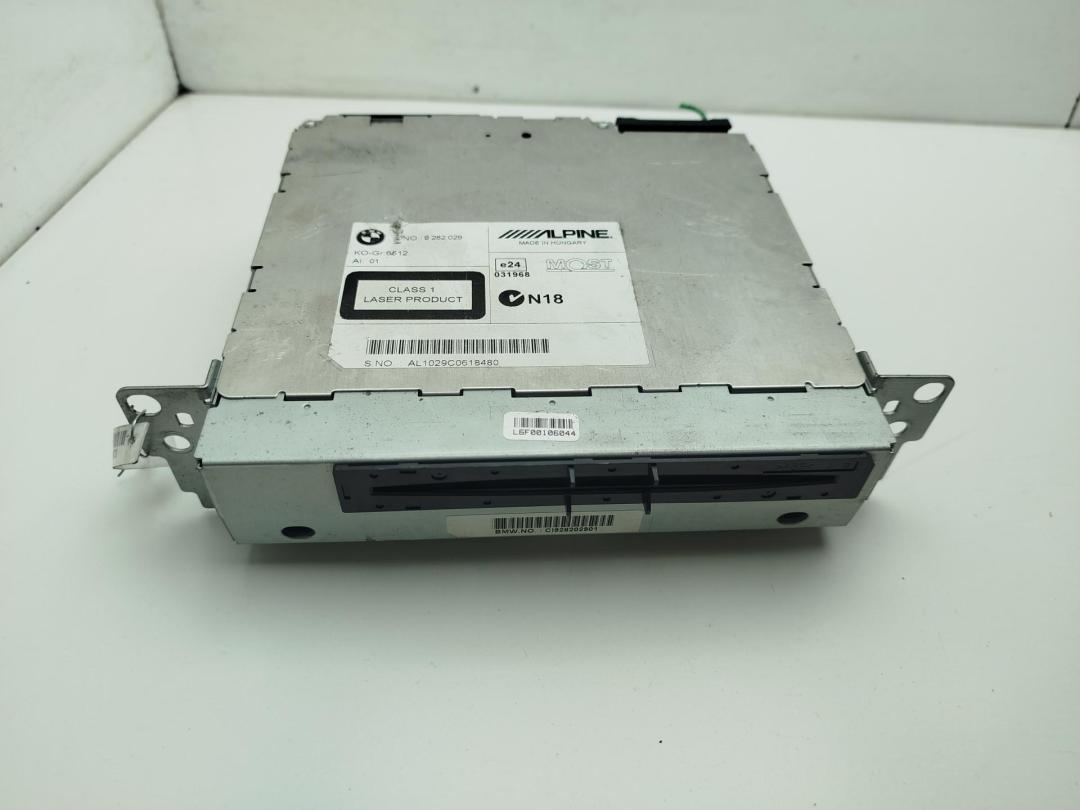 магнитола BMW 5 F10/F11 2012, 2.0 л., дизель, АКПП, белый, универсал, 9282029