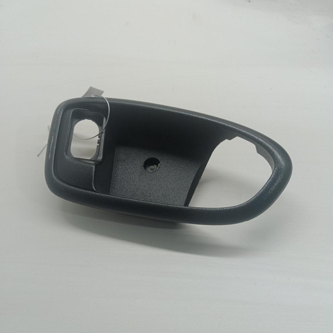 ручка внутренняя передняя правая Ford Galaxy 2 поколение 2008, 2.0 л., дизель, АКПП, серый, минивэн, 6M21U226A36 - фото №1