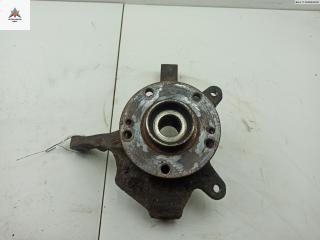 ступица передняя правая Renault Laguna 2 поколение 2001, 3.0 л., бензин, АКПП, красный, хетчбэк 5 дв.