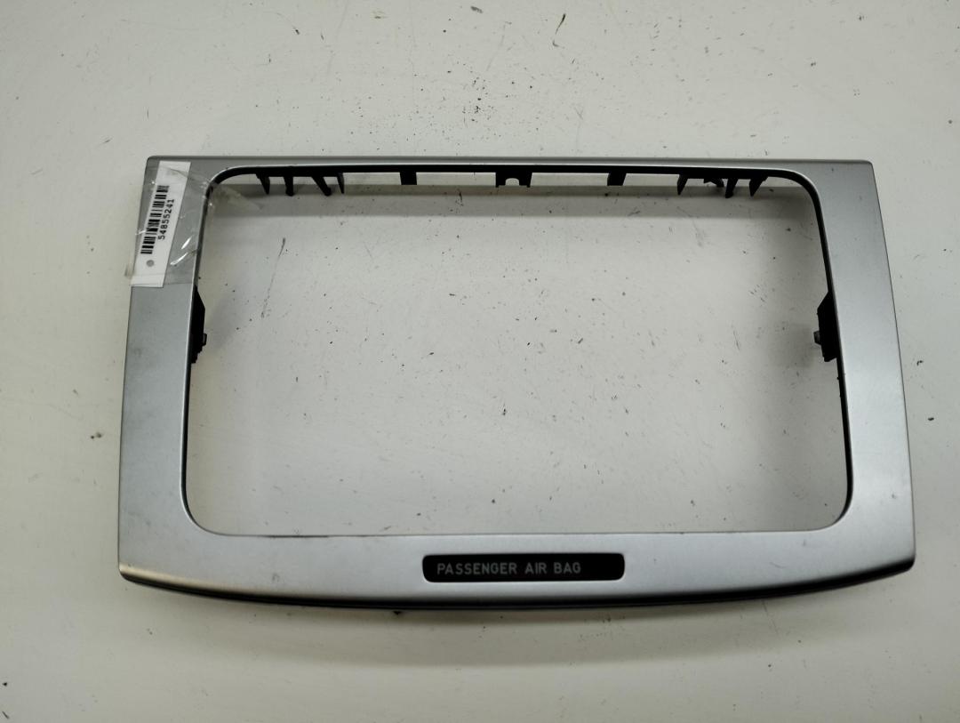 накладка на торпедо (консоль) Volkswagen Passat B6 2007, 2.0 л., дизель, МКПП, синий, универсал, 3C0858069M - фото №1