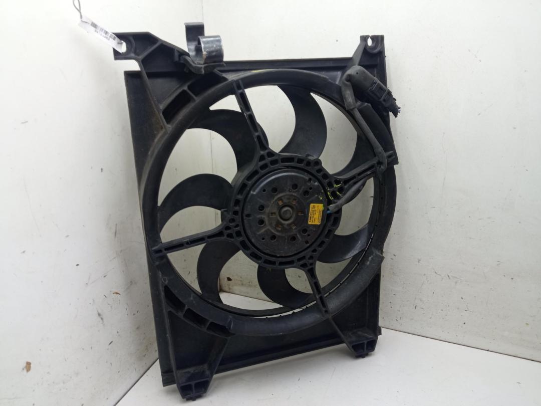 вентилятор радиатора Hyundai Trajet 2004, 2.0 л., дизель, МКПП, синий, минивэн, GPBF00S3C2166