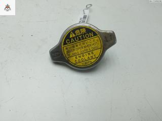 пробка расширительного бачка Toyota Aygo 1 поколение 2006, 1.0 л., бензин, МКПП, красный, хетчбэк 3 дв.