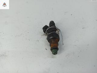 форсунка Audi A4 B5 1997, 1.8 л., Ti, бензин, МКПП, серый, седан, 058133551