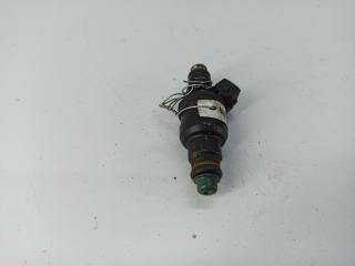 форсунка Audi A4 B5 1997, 1.8 л., Ti, бензин, МКПП, серый, седан, 058133551