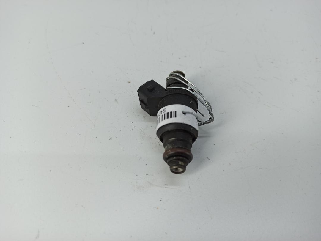 форсунка Audi A6 C5 1998, 2.4 л., бензин, МКПП, зелёный, универсал, 078133551AC